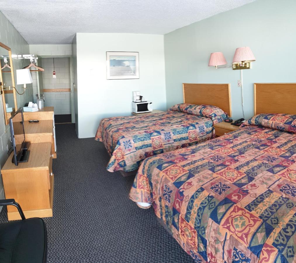 Cochrane Chimo Motel מראה חיצוני תמונה
